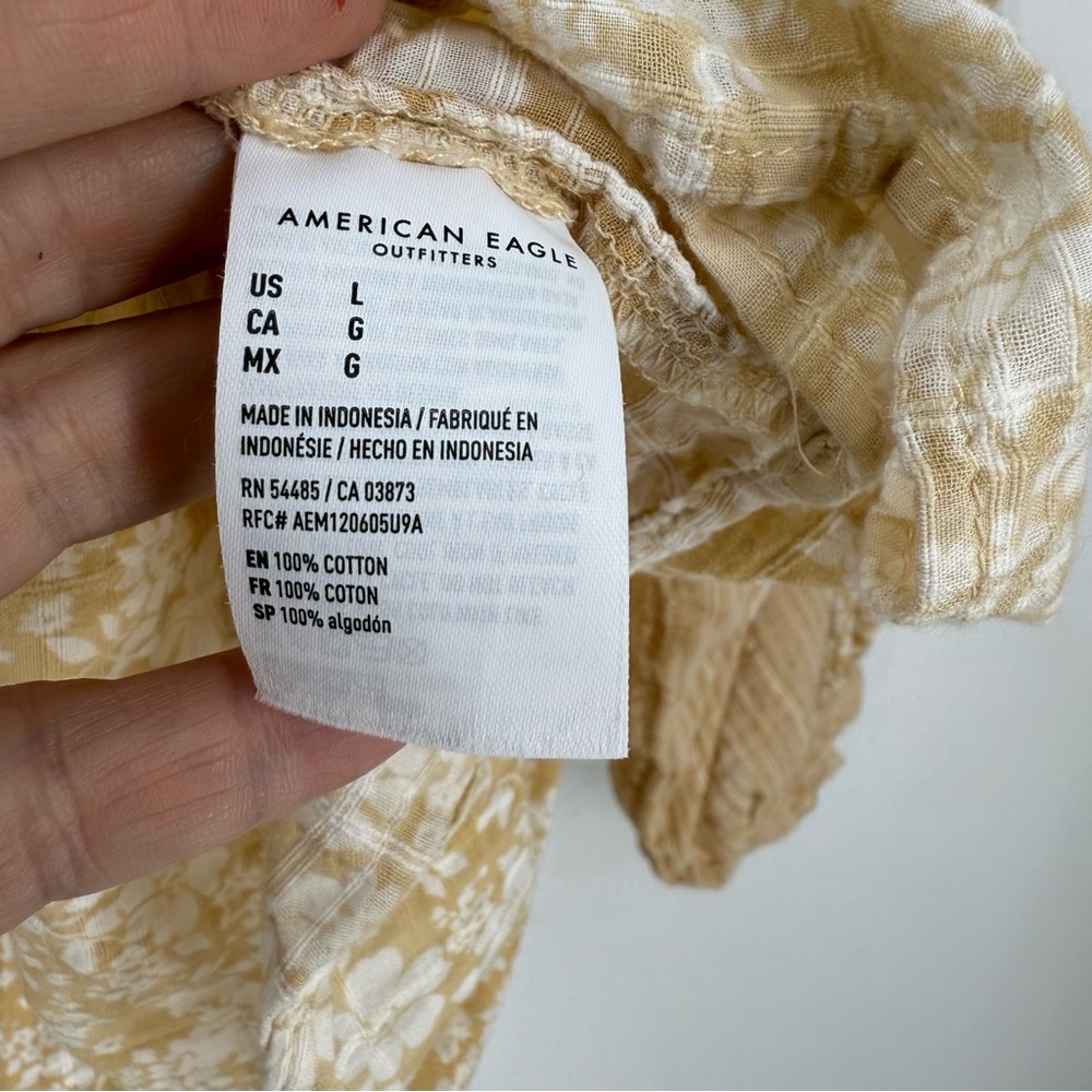 American Eagle cropped BoHo floral print wide sleeve Peblum Beige Blouse L - Picture 6 of 11
